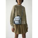 カール ラガーフェルド ジーンズ レディース ハンドバッグ バッグ ESSENTIAL - Handbag - celestial blue