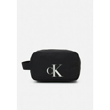 カルバンクライン レディース ボディバッグ・ウエストポーチ バッグ SPORT ESSENTIALS WASHBAG - Wash bag - black