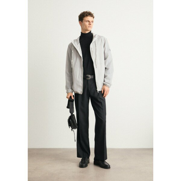 バブアー メンズ ジャケット＆ブルゾン アウター EXCHANGE HOODED JACKET - Summer jacket - limestone grey