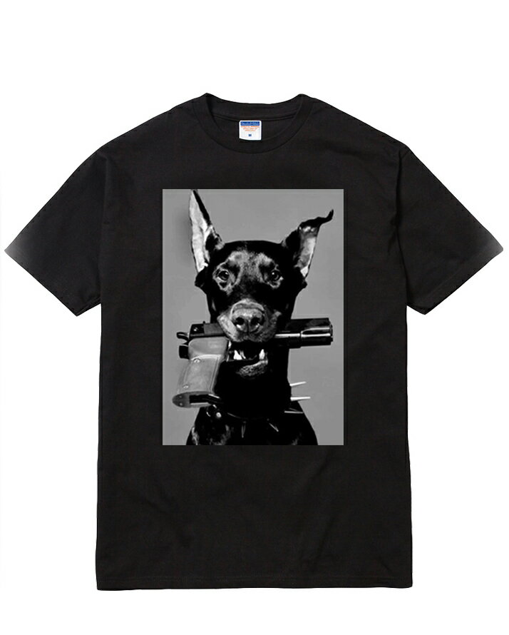 DOG GUN Tシャツ メンズ レディース ストリート モード 犬 ドーベルマン 銃 ピストル 写真 フォト プリント チカーノ チカーナ クルーネック ロゴ トップス 黒 灰色 紺 tee tシャツ
