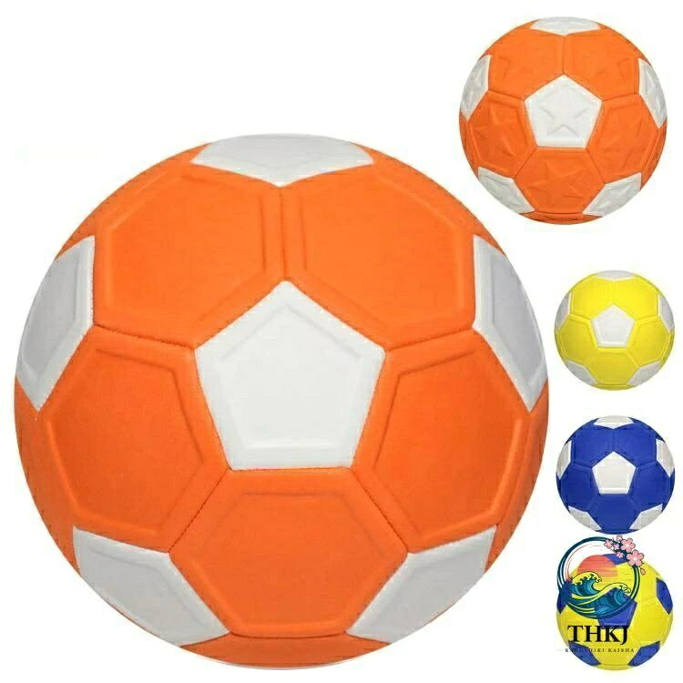【キッカーボール】【4号 5号】 誰でもプロのような魔球が簡単に蹴れるサッカーボール 蹴り方によって曲がる驚きのサッカーボール 強い蹴りにも耐えられる！ 柔らかい皮なので足を傷つけない 楽しい子どもの思い出はボールと一緒に！ サイズについての説明：4号：19.5cm 5号：21.5cm 素材：PVC EVA ナイロン ゴム 色：01 02 03 04 05