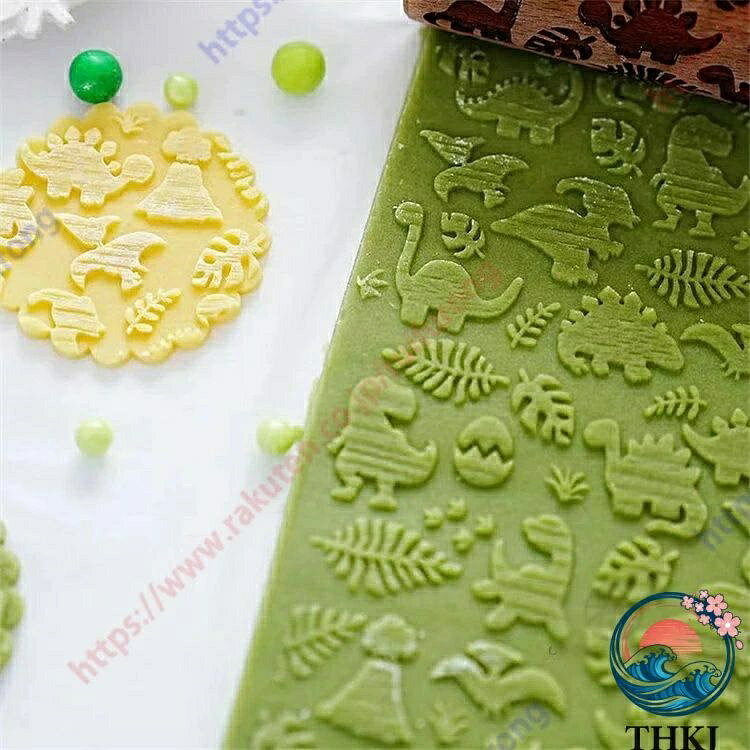 【全品2点で5%OFF】恐竜 クッキーローラー クリスマス 木製 型押し お菓子作り 製菓 製パン クッキー作り レーザー彫刻生地ローラー クッキー型 模様 ビスケット型 手作り 焼菓子 ハンドメイド おしゃれ 料理教室用 DIY 製菓道具 調理器具 手作り asumiru-10021033 アスミル楽天市場店 サンプル画像3