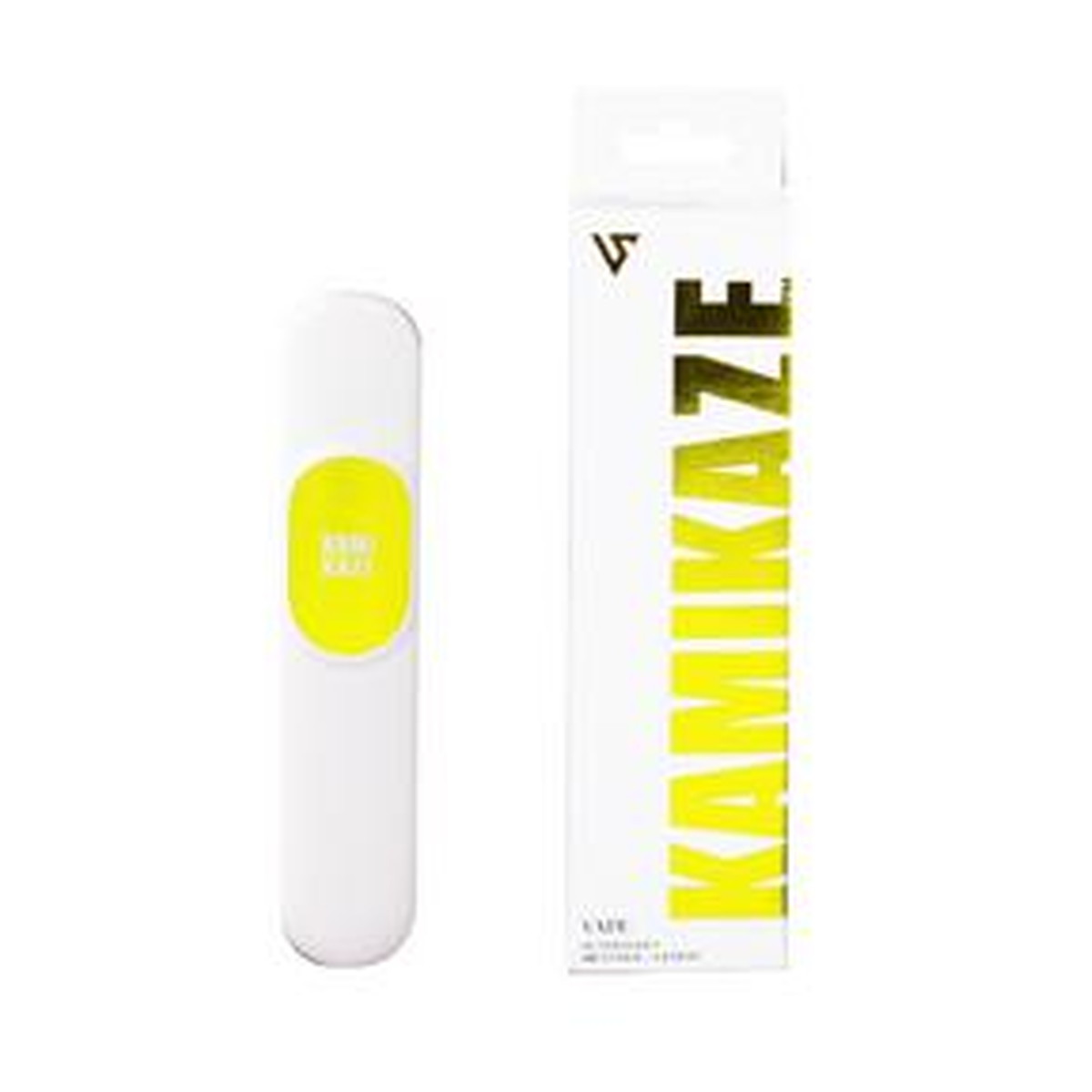 商品名：ライテック 使い切り 電子VAPE スムーズビップ KAMIKAZE スーパーハードメンソール×レモン内容量：1個JANコード：4977648308125発売元、製造元、輸入元又は販売元：ライテック原産国：中国商品番号：101-c002-4977648308125商品説明たばこの葉を一切使用していない為、ニコチン・タールなどの成分は入っていません。食品添加物を使用したリキッドを蒸気にして吸引します。口寂しさを紛らわせられる為、禁煙や節煙にも適しています。1．上下のシリコンキャップを外してください。2．吸い口を軽くくわえ、ゆっくり吸い込みお楽しみください。3．蒸気が出なくなるまでご使用いただけます。植物性グリセリン、プロピレングリコール、香料この商品はたばこではありませんが、公共マナーとして下記の場所ではご使用にならないでください。20歳以上対象商品。●喫煙が禁止されてる場所。乗り物、公共空間●他の方に迷惑をかけるおそれのある混雑した場所また、本来の目的から外れた用途に使用し、万一事故にあった場合の保証はできません。万が一身分が悪くなったり、体に合わないと感じた時はすぐに使用をやめ、医師の診断に従ってください。広告文責：アットライフ株式会社TEL 050-3196-1510 ※商品パッケージは変更の場合あり。メーカー欠品または完売の際、キャンセルをお願いすることがあります。ご了承ください。