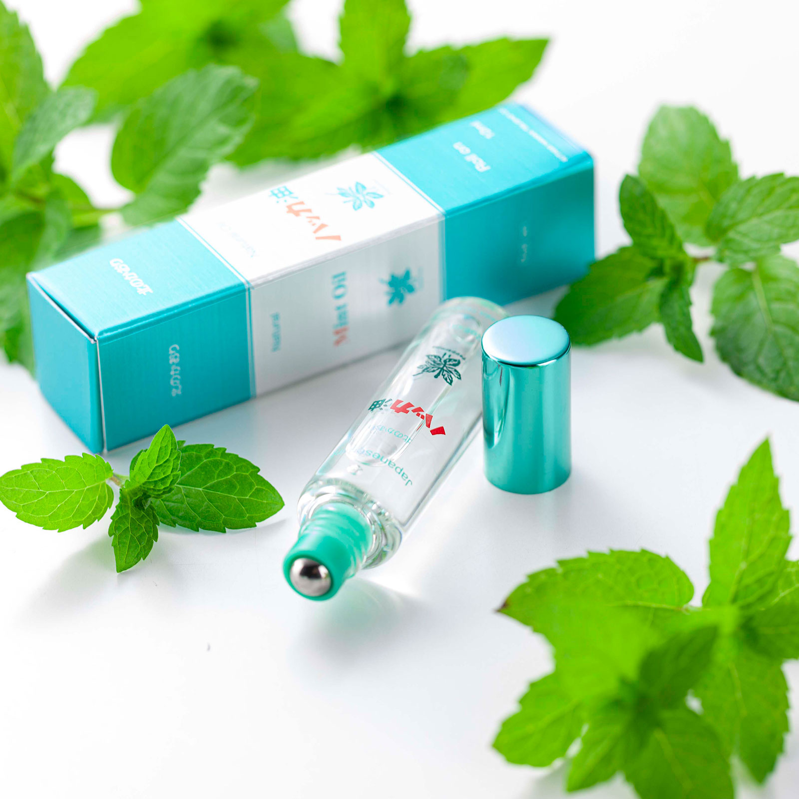 北見ハッカ通商　ハッカ油　ロールオン　10mL　本体（4985146001042）※パッケージ...