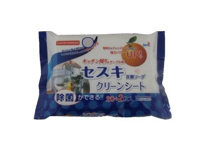 メッシュタイプの大判厚手の不織布を使用。セスキ炭酸ソーダは、重曹の水溶液に比べてアルカリ性が強く、油汚れのような酸性の汚れに効果を発揮します。エタノールを配合でべたつきが無く、拭取り後もスッキリと除菌ができます。天然オレンジ抽出成分のオレンジオイルと電解水が、油などの汚れを分解します。合成界面活性剤無添加ですので、環境やお肌にやさしい　451682500440706304＊セスキ炭酸ソーダクリーンシートキッチン22枚　　広告文責：アットライフ株式会社TEL 050-3196-1510※商品パッケージは変更の場合あり。メーカー欠品または完売の際、キャンセルをお願いすることがあります。ご了承ください。