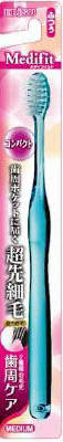 　歯周病対策に適した超先細毛ハブラシ。超先細毛で歯周ポケットに届いて歯垢をしっかりかき出し、フラット毛で歯の表面についた汚れを落とします。メディフィット クリア超先細毛ハブラシ ふつう歯周ポケットに届く超先細毛とフラット毛で歯垢を取り除く歯周病予防歯ブラシです。超先細毛が歯周ポケットに入り込んで汚れを落とし、フラット毛が歯の表面に付いた汚れを落として、歯垢をしっかり落とします。ハンドルは操作性の高いストレートハンドルで、握りやすく、しっかり磨けます。※お届けする色は、ピンク、イエロー、ブルー、パープルのどれかになります。色は選べませんので予めご了承下さい。 ご注意毛先が開いたらとりかえましょう。歯ブラシは毛が乱れると歯磨き効果が落ちます。 品質表示●柄の材質：飽和ポリエステル樹脂●毛の材質：飽和ポリエステル樹脂●毛のかたさ：ふつう●耐熱温度：60度 原産国：日本 お問い合わせ先：エビス株式会社お客様フリーダイヤル：0120-37-0791 販売_製造元： エビスブランド：メディフィットJAN：49012218191041cs：360広告文責：アットライフ株式会社TEL 050-3196-1510※商品パッケージは変更の場合あり。メーカー欠品または完売の際、キャンセルをお願いすることがあります。ご了承ください。