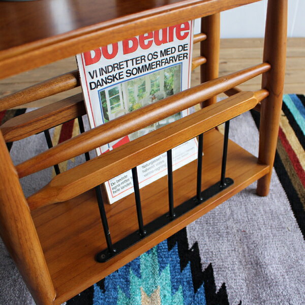 [送料無料] コーヒーテーブル 天然木 ミンディ材 ラッカー塗装 アイアン 粉体塗装 リビングテーブル ローテーブル レトロ デザイン Timber インテリア 家具 雑貨 ティンバー サイドテーブル W50×D25×H45cm