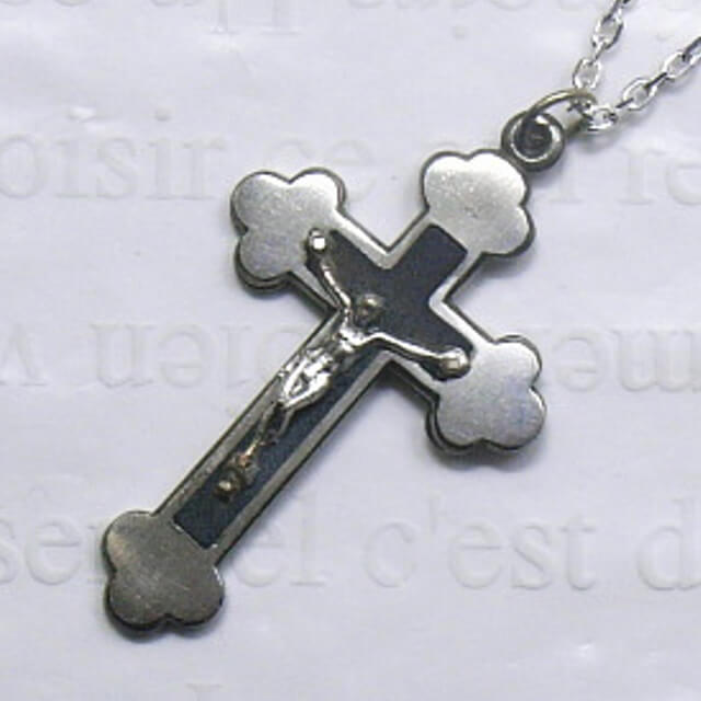 【中古】【未使用品アンティーククロス】Lサイズ クローバー型十字架ネックレス 真鍮チェーン付きネックレス ペンダ…