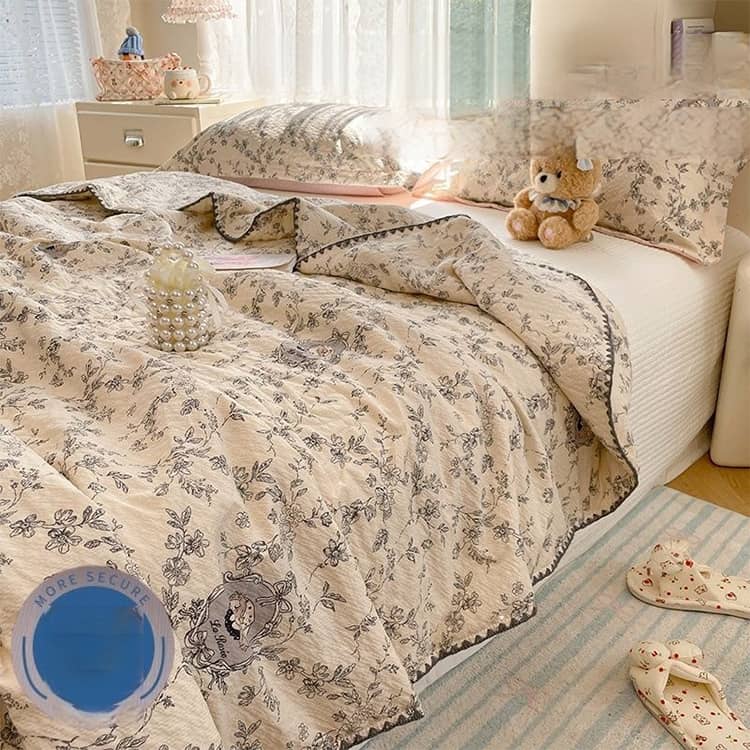 seam 楽天市場店の夏用掛け布団 セミダブル ガーゼケット 洗える コットン 夏掛け布団 肌掛けケット 丸洗い 肌掛け布団 キルトケット シングル ガーゼ ダブル 夏布団 綿100％ ブランケット 春 夏 涼しい 通気性 吸湿 寝具 おしゃれ タオルケット 冷房対策 リバーシブル｜アングル3