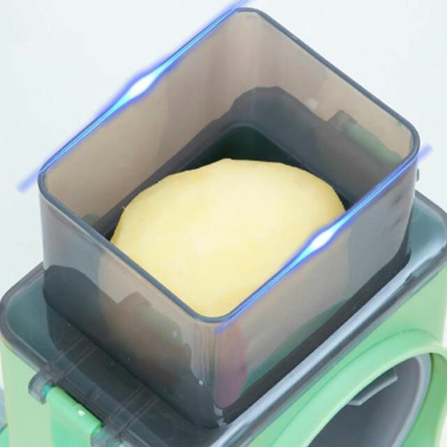 野菜スライサー 野菜カッター 6種類ブレード 多機能 調理器セット みじん切り おろし器 千切り 手回し式 回転式 1台6役 チョッパー フードカッター 万能スライサー 回すだけ 時短調理 お手軽 お手入れ簡単 家庭用 atak-10012033 seam 楽天市場店 サンプル画像3