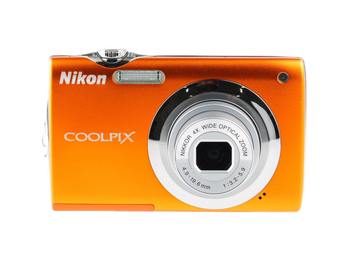 【あす楽】【中古】《良品》【6ヶ月保証】Nikon COOLPIX S3000 Wi-Fi対応 1200万画素 光学4倍ズーム 小型 軽量 旅行 コンパクトデジタルカメラ
