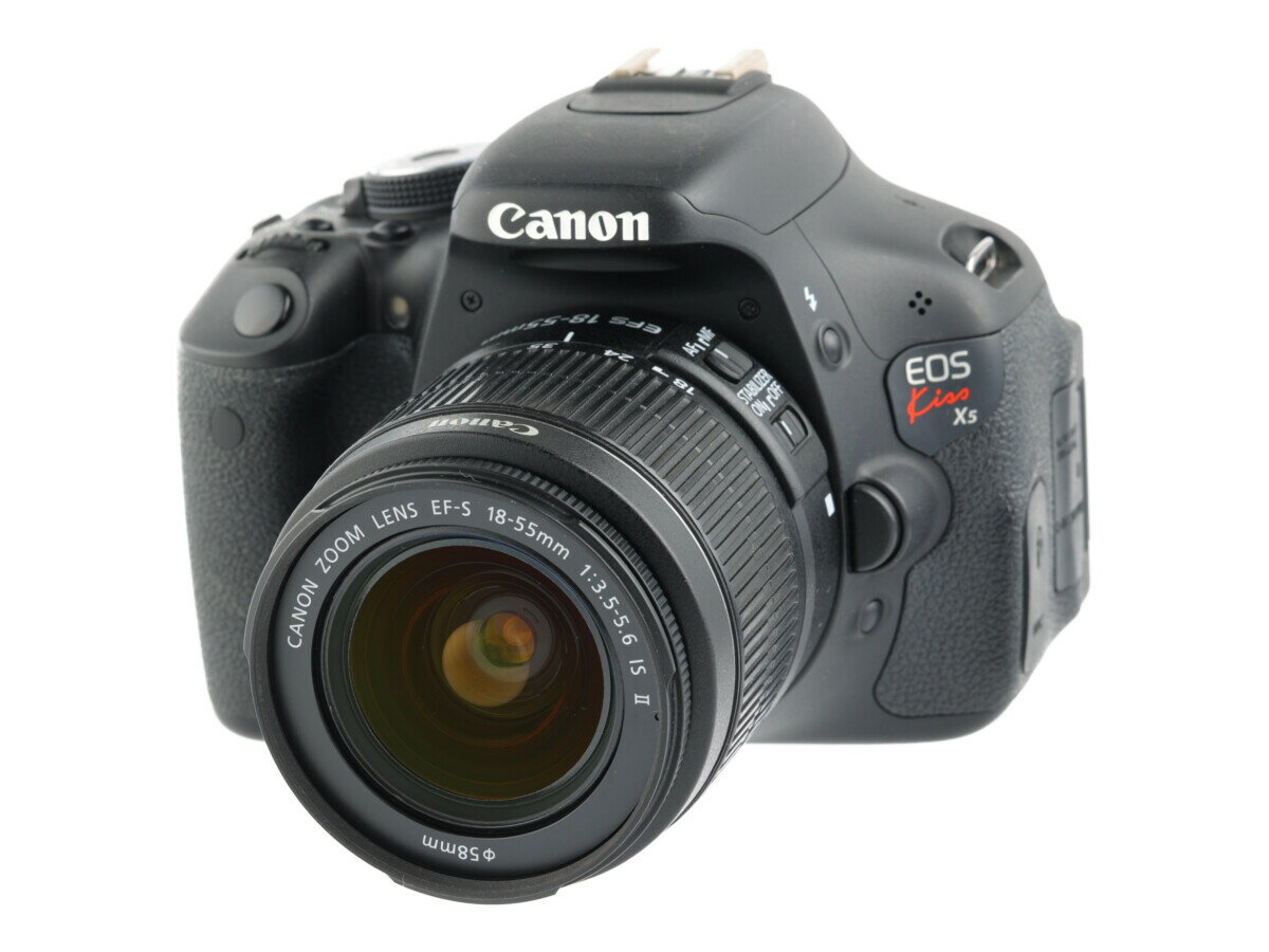 《良品》Canon EOS Kiss X5 + EF-S 18-55mm F3.5-5.6 IS II 1800万画素 APS-C バリアングル液晶 デジタル一眼レフカメラ 入門機 小型 軽量 運動会 発表会 スナップ 標準ズームレンズ