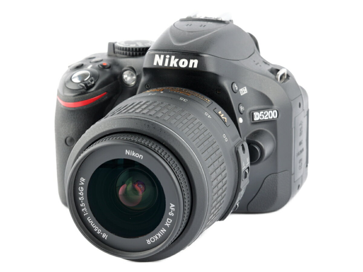 【あす楽】【中古】《良品》【6ヶ月保証】Nikon D5200 + AF-S DX NIKKOR 18-55mm F3.5-5.6G 2410万画素 バリアングル液晶 入門機 APS-C機 小型 軽量 運動会 発表会 子供 ペット 手ぶれ補正 ズームレンズ 標準 レンズ Fマウント