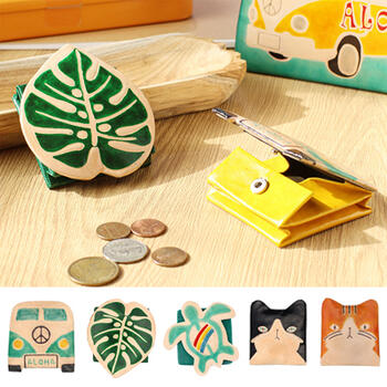 ヤンピー コイン ケース ハワイアン〈 アロハバス モンステラ レインボー ホヌ ハチワレネコ トラネコ..