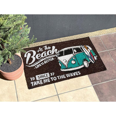 コイヤー マット 玄関マット アット ザ ビーチ〈AT THE BEACH〉70cm×40cm 【送料無料】 ハワイ サーフボード ワーゲンバス ココナッツ ヤシ アメリカン ハワイアン 雑貨 インテリア 雑貨