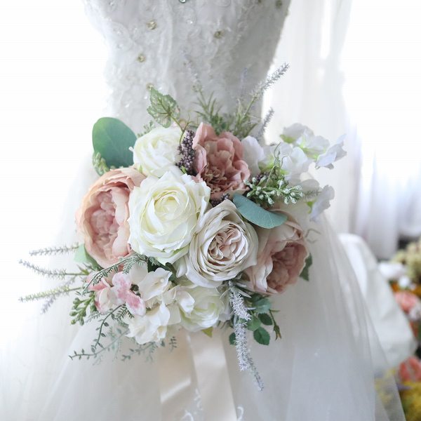 大輪ピオニーとローズ　クラッチブーケ　春婚　391