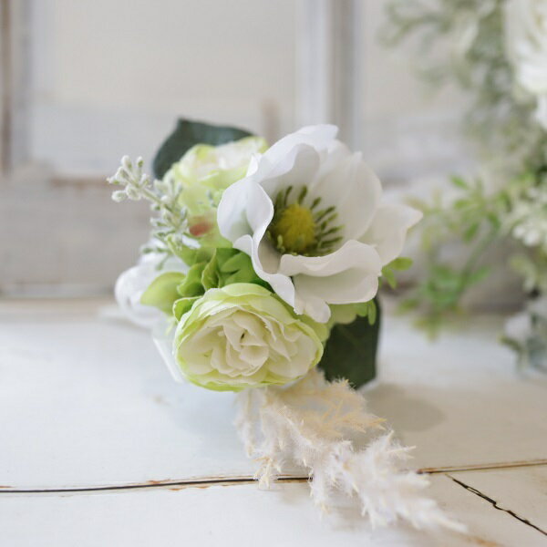 上質オールドローズ＆アネモネのクラッチブーケ　フォトウェディング