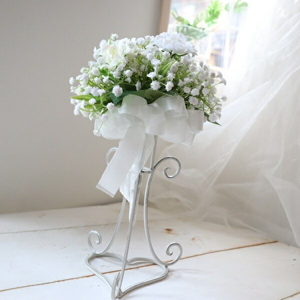 カスミソウと八重咲ミニローズのブーケ　ナチュラル系　前撮り　フォトウェディング