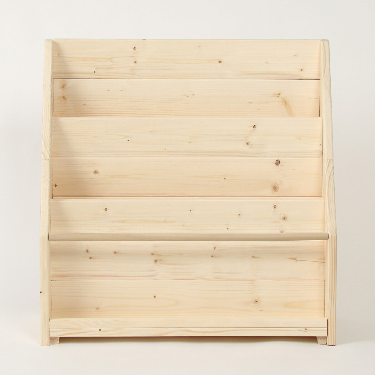 絵本棚 天然木 木製 人気 無垢 絵本ラック 本棚 収納 収納棚 表紙がみえる マガジンラック 収納ラック 天然素材 横幅60cm 送料無料(沖縄除く) オーダーメイド 無塗装 完成品 日本製 幅64〜68cm 高さ64cm 3段タイプ [2]