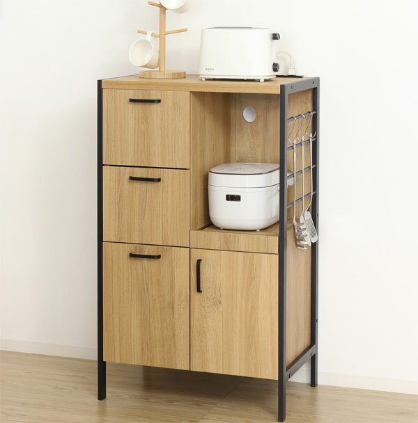 樂天商城 - 【送料無料】【クロシオ アート食器棚60-100】 2口コンセント付きレンジラック キッチン収納棚 スチールフレーム 木製 スライド式収納棚 キッチン家電収納 食器棚