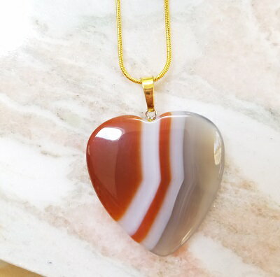 Sardonyx Heart Shaped Neckalce(サードニクスハート型ネックレス)天然石 ナチュラル レディースファッション お誕生日プレゼント 母の日 ホワイトデー ギフト 世界に一つだけ 一点もの