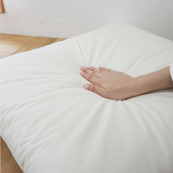 座布団用中材 55×59cm 日本製 銘仙判 ポリエステル ( ウレタン ) パンヤ ヌードクッション 肉厚 国産 オリジナル 川島織物セルコン LT1102 [3]