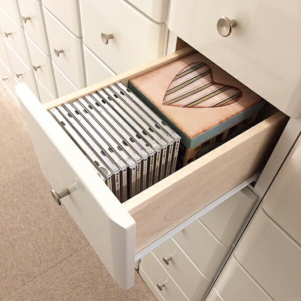 チェスト 7段 隙間収納 キッチン 木製 小物収納 ランドリー ラック 収納 すき間収納 小物入れ ホワイト 薄型 おしゃれ 洗面 タンス 洗面所 箪笥 白 リビング 引き出し収納 スリムチェスト すきま収納 たんす 収納家具 脱衣所 北欧 ランドリーチェスト 隙間 タオル [2]
