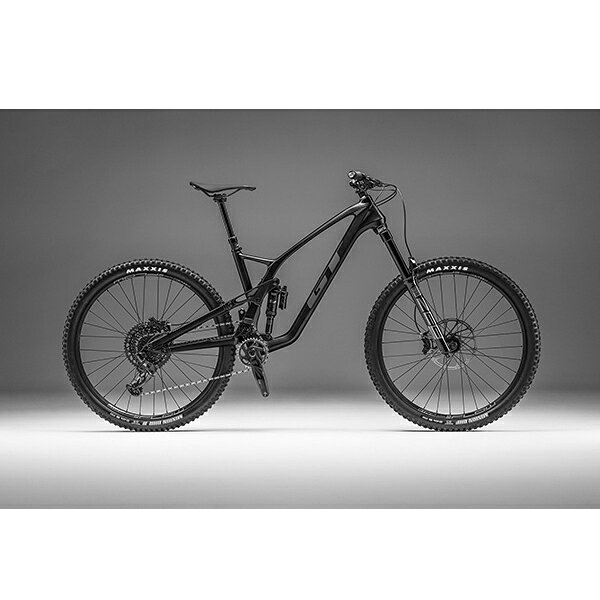 アトミックサイクルのGT マウンテンバイク フォース カーボン エリート FORCE CARBON ELITE フルサス マウンテンバイク｜アングル2