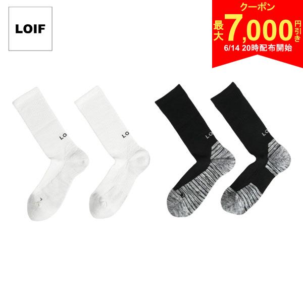 この商品の特徴即日出荷ゆうパケット対応商品注意事項など詳細はこちらホワイトブラック●『ピタッと、ズレない。』そして足全体のズレるを無くすグリップソックス。●一般的なシリコンプリントではなく、特殊な機能性編地『モリグリップ』を採用。マイクロファイバーの滑りにくい特性を最大限発揮させた機能性編地です。足との接地面にはパイル構造の生地。シューズとの接地面には凹凸構造の生地。●つま先を一般的なものよりも大きくすることで、窮屈感を無くし快適になる。●甲側に伸びにくいメッシュを採用することで、土踏まずの引き上げをして疲労感を軽減する。●ソールのボーダー形状により足への密着性を高めてズレを防止。また速乾性に優れた糸(Y字断面)を使用し肌にまとわりつく感覚を軽減。●一般的なソックスよりも耐久性が高く、ハードな使用にも耐えうる。●消臭機能ありスペック素材ポリエステル56％,綿28％,ナイロン14％,ポリウレタン2％サイズ25-27cmカラーホワイト,ブラック発売日：2025年LOIF ゴルフウェア 靴下 GRIP SOCKS