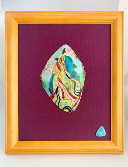創作七宝焼 七宝焼き 七宝焼 福貝シリーズ 額 「平安宮廷浪漫絵巻」縦長型 金箔・プラチナ箔・フリット散らし 下地に帯使用 工芸品 オリジナルデザイン あとりえしっぽ う 大山阿津子一点モノ メイドインジャパン ハンド メイド丈夫な段ボール箱に入れて発送 送料無料