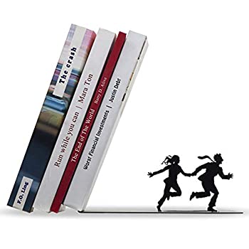 【中古】【輸入品 未使用】Runaway Bookend - Falling Books on a Running Couple - Black Metal Bookend - Gifts for Couples Romantic Gift