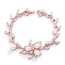 【中古】【輸入品・未使用】Mariell ラグジュアリーブラッシュローズゴールド キュービックジルコニア クリスタル&本物の淡水パール ウェディングブライダルブレスレット