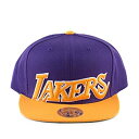 【中古】【輸入品・未使用】Mitchell & Ness キャップ NBA クロップド XL ロゴ スナップバック調節可能 One Size レッド