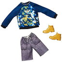 【中古】【輸入品・未使用】Barbie Fashions Pack: Ken Doll Clothes with Blue Graphic Sweatshirt Gray Shorts & Boots Gift for Kids 3 to 8 Years Old