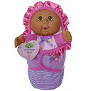 【ポイントアップ中！】【中古】【輸入品・未使用未開封】Cabbage Patch Kids 公式新生児赤ちゃんアフリカ系アメリカ人少女人形 - おくるみブランケットとユニークな養子の誕生お知らせ