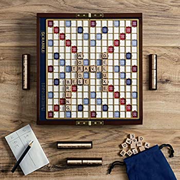 【中古】【輸入品 未使用】Scrabble Deluxe Travel Edition