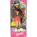 【中古】【輸入品・未使用】Barbie Disney Mickey Mouse with Key Chain By Mattel in 2004 - The b...