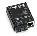 【中古】【輸入品・未使用】Black Box LMC404A 10/100BT 100BFX SM 30K SC メディアコンバート