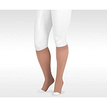 yÁzyAiEgpzJuzo 16943 30-40 mmHg Dynamic Knee OT Short Silicone 5cm - Size II by Juzo