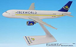 【中古】【輸入品・未使用】Iberworld a320???200?Airplane Miniature Modelスナップ式プラスチック1?: 200?Part # aab-32020h-053