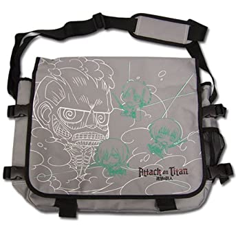 【中古】【輸入品・未使用】Attack on Titan - SD Attack on Titan Messenger Bag　進撃の巨人　タイタン　メッセンジャーバッグ　並行輸入品