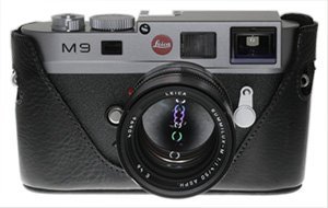 【中古】【輸入品・未使用】Black Label Bag M8/M9 Half Leather Case for Leica M9 M8 or M8.2 [並行輸入品]