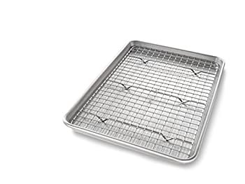 【中古】【輸入品・未使用】USA Pan 1605CR Jelly Roll Baking Pan and Bakeable Nonstick Cooling Rack Metal