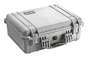 【中古】【輸入品・未使用】PELICAN ハードケース 1520 26L シルバー 1520-000-180