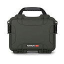 【中古】【輸入品・未使用】Nanuk 904防水ハードケースwith Foam挿入???シルバー【メーカー名】Plasticase, Inc.【メーカー型番】904-0006【ブランド名】Nanuk【商品説明】Nanuk 904防水ハードケースwith Foam挿入???シルバー当店では初期不良に限り、商品到着から7日間は返品を 受付けております。映像作品には日本語吹き替え、日本語字幕が無い場合があり、プレーヤーによっては再生できませんので予めご了承ください。こちらは当店海外ショップで一般の方から買取した未使用・品です。通関検査の為、開封されることがございますので予めご了承くださいませ。買取した為、中古扱いとしております。日本語の説明書は付属しておりませんので予めご了承くださいませ。また、輸入商品の為、コンセントの形状が違う、電圧による商品の不動作などは当店では出来かねます。他モールとの併売品の為、完売の際はご連絡致しますのでご了承ください。ご注文からお届けまで1、ご注文⇒ご注文は24時間受け付けております。2、注文確認⇒ご注文後、当店から注文確認メールを送信します。3、当店海外倉庫から当店日本倉庫を経由しお届けしますので10〜30営業日程度でのお届けとなります。4、入金確認⇒前払い決済をご選択の場合、ご入金確認後、配送手配を致します。5、日本国内倉庫到着後、検品し異常がなければ出荷⇒配送準備が整い次第、出荷致します。配送業者、追跡番号等の詳細をメール送信致します。6、日本国内倉庫到着⇒出荷後、1〜3日後に商品が到着します。　※離島、北海道、九州、沖縄は遅れる場合がございます。予めご了承下さい。お電話でのお問合せは少人数で運営の為受け付けておりませんので、メールにてお問合せお願い致します。営業時間　月〜金　10:00〜17:00初期不良以外でのお客様都合によるご注文後のキャンセル・返品はお受けしておりませんのでご了承下さい。