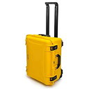 【中古】【輸入品・未使用】Nanuk 950 防水ハードケース ホイールとパッド入り仕切り付き - イエロー