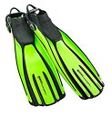 【中古】【輸入品・未使用】Mares Fins Avanti Quattro Plus Regular Flipper with Strap - Lime/LM by Mares【メーカー名】Mares【メーカー型番】410003-SAR LM【ブランド名】Mares【商品説明】Mares Fins Avanti Quattro Plus Regular Flipper with Strap - Lime/LM by Mares当店では初期不良に限り、商品到着から7日間は返品を 受付けております。映像作品には日本語吹き替え、日本語字幕が無い場合があり、プレーヤーによっては再生できませんので予めご了承ください。こちらは当店海外ショップで一般の方から買取した未使用・品です。通関検査の為、開封されることがございますので予めご了承くださいませ。買取した為、中古扱いとしております。日本語の説明書は付属しておりませんので予めご了承くださいませ。また、輸入商品の為、コンセントの形状が違う、電圧による商品の不動作などは当店では出来かねます。他モールとの併売品の為、完売の際はご連絡致しますのでご了承ください。ご注文からお届けまで1、ご注文⇒ご注文は24時間受け付けております。2、注文確認⇒ご注文後、当店から注文確認メールを送信します。3、当店海外倉庫から当店日本倉庫を経由しお届けしますので10〜30営業日程度でのお届けとなります。4、入金確認⇒前払い決済をご選択の場合、ご入金確認後、配送手配を致します。5、日本国内倉庫到着後、検品し異常がなければ出荷⇒配送準備が整い次第、出荷致します。配送業者、追跡番号等の詳細をメール送信致します。6、日本国内倉庫到着⇒出荷後、1〜3日後に商品が到着します。　※離島、北海道、九州、沖縄は遅れる場合がございます。予めご了承下さい。お電話でのお問合せは少人数で運営の為受け付けておりませんので、メールにてお問合せお願い致します。営業時間　月〜金　10:00〜17:00初期不良以外でのお客様都合によるご注文後のキャンセル・返品はお受けしておりませんのでご了承下さい。