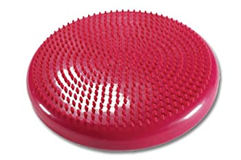 yÁzyAiEgpzKwik Goal Wobble Pillow