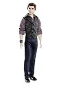 【中古】【輸入品・未使用】バービー　Barbie Collector The Twilight Saga: Breaking Dawn Part II Emmitt Doll　輸入品