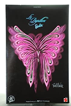 【中古】【輸入品・未使用】バービーLe Papillon Barbie By Bob Mackie for FAO Schwarz　輸入品 23276【メーカー名】マテル【メーカー型番】23276【ブランド名】マテル(MATTEL)【商品説明】バービーLe Papillon Barbie By Bob Mackie for FAO Schwarz　輸入品 23276当店では初期不良に限り、商品到着から7日間は返品を 受付けております。映像作品には日本語吹き替え、日本語字幕が無い場合があり、プレーヤーによっては再生できませんので予めご了承ください。こちらは当店海外ショップで一般の方から買取した未使用・品です。通関検査の為、開封されることがございますので予めご了承くださいませ。買取した為、中古扱いとしております。日本語の説明書は付属しておりませんので予めご了承くださいませ。また、輸入商品の為、コンセントの形状が違う、電圧による商品の不動作などは当店では出来かねます。他モールとの併売品の為、完売の際はご連絡致しますのでご了承ください。ご注文からお届けまで1、ご注文⇒ご注文は24時間受け付けております。2、注文確認⇒ご注文後、当店から注文確認メールを送信します。3、当店海外倉庫から当店日本倉庫を経由しお届けしますので10〜30営業日程度でのお届けとなります。4、入金確認⇒前払い決済をご選択の場合、ご入金確認後、配送手配を致します。5、日本国内倉庫到着後、検品し異常がなければ出荷⇒配送準備が整い次第、出荷致します。配送業者、追跡番号等の詳細をメール送信致します。6、日本国内倉庫到着⇒出荷後、1〜3日後に商品が到着します。　※離島、北海道、九州、沖縄は遅れる場合がございます。予めご了承下さい。お電話でのお問合せは少人数で運営の為受け付けておりませんので、メールにてお問合せお願い致します。営業時間　月〜金　10:00〜17:00初期不良以外でのお客様都合によるご注文後のキャンセル・返品はお受けしておりませんのでご了承下さい。